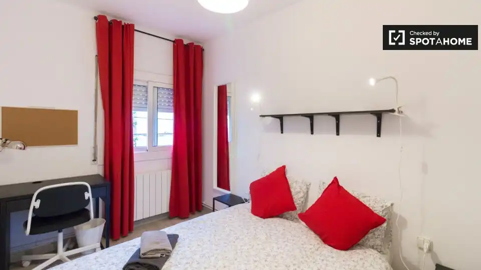 Room in L'Hospitalet de Llobregat, Barcelona