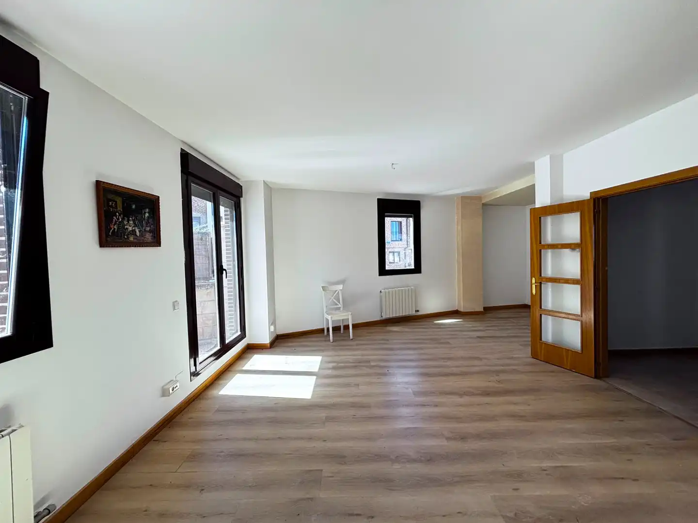 Wohnzimmer von Einfamilien-Reihenhaus zum Verkauf in Burgos mit Heizung, Terrasse und Abstellraum