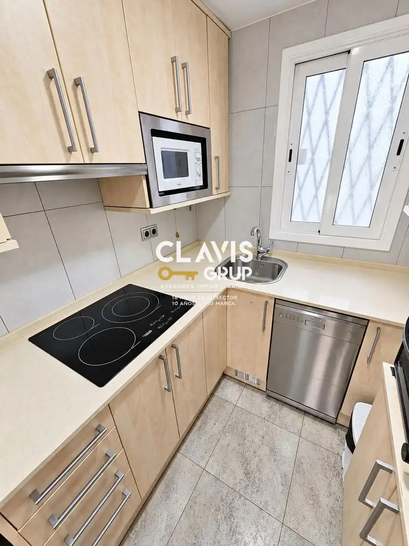 Penthouse with lift for sale in Nou Barris, imagen 9