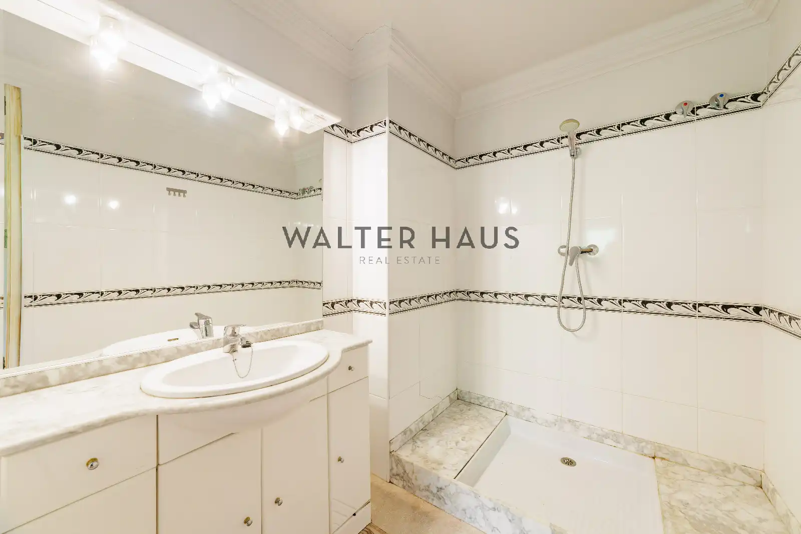 Chalet con piscina en venta en Avinguda Pau Casals, imagen 16