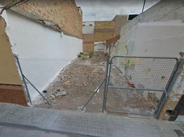 Terreno residencial en venta en Calle Torrelodones 35