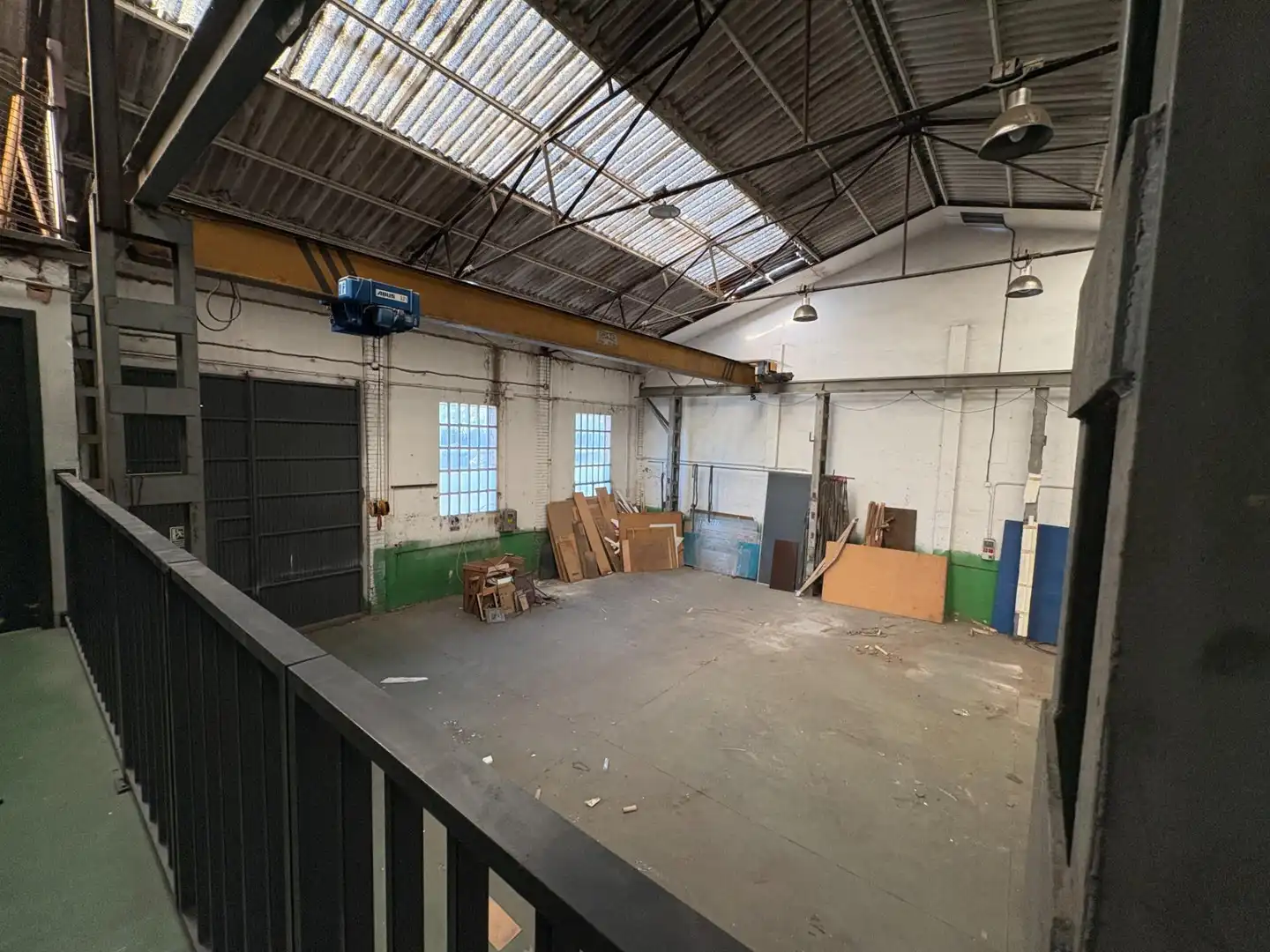 Nave industrial de alquiler en Ripollet
