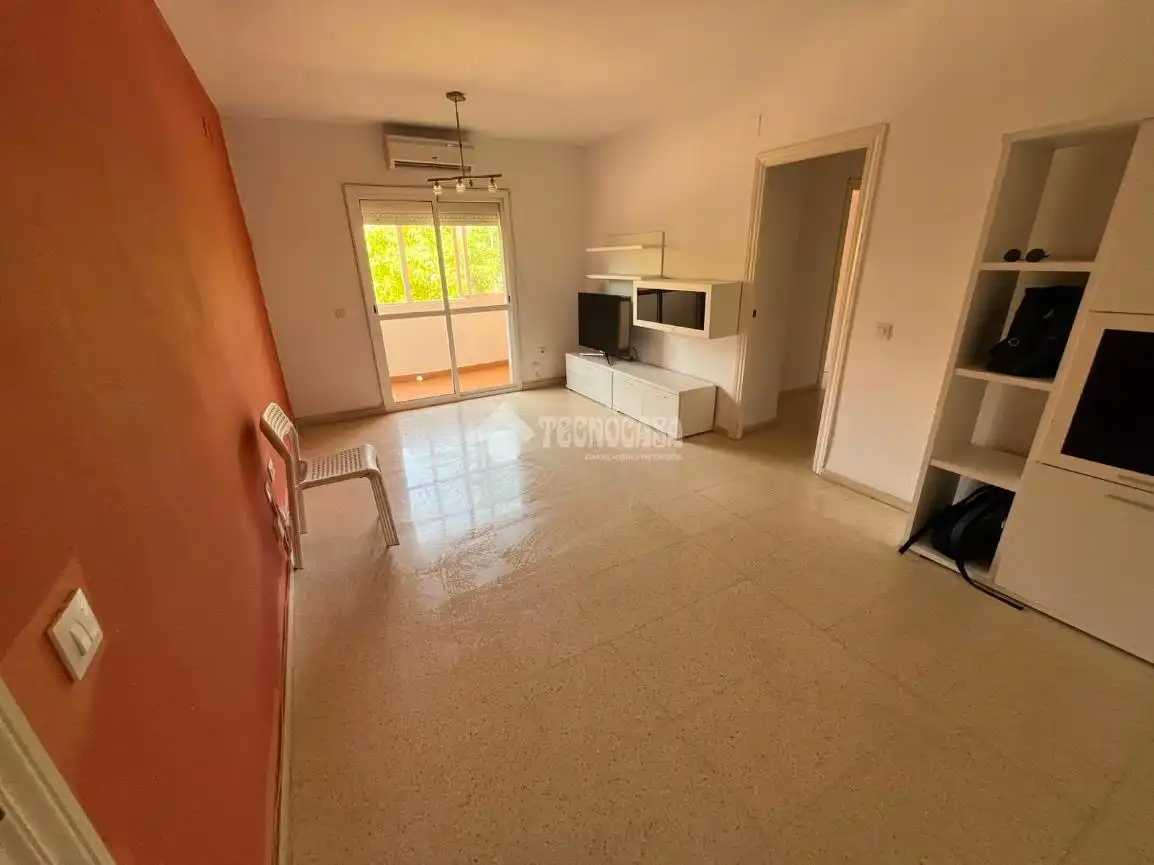 Sala de estar de Piso en venta en Dos Hermanas con Terraza