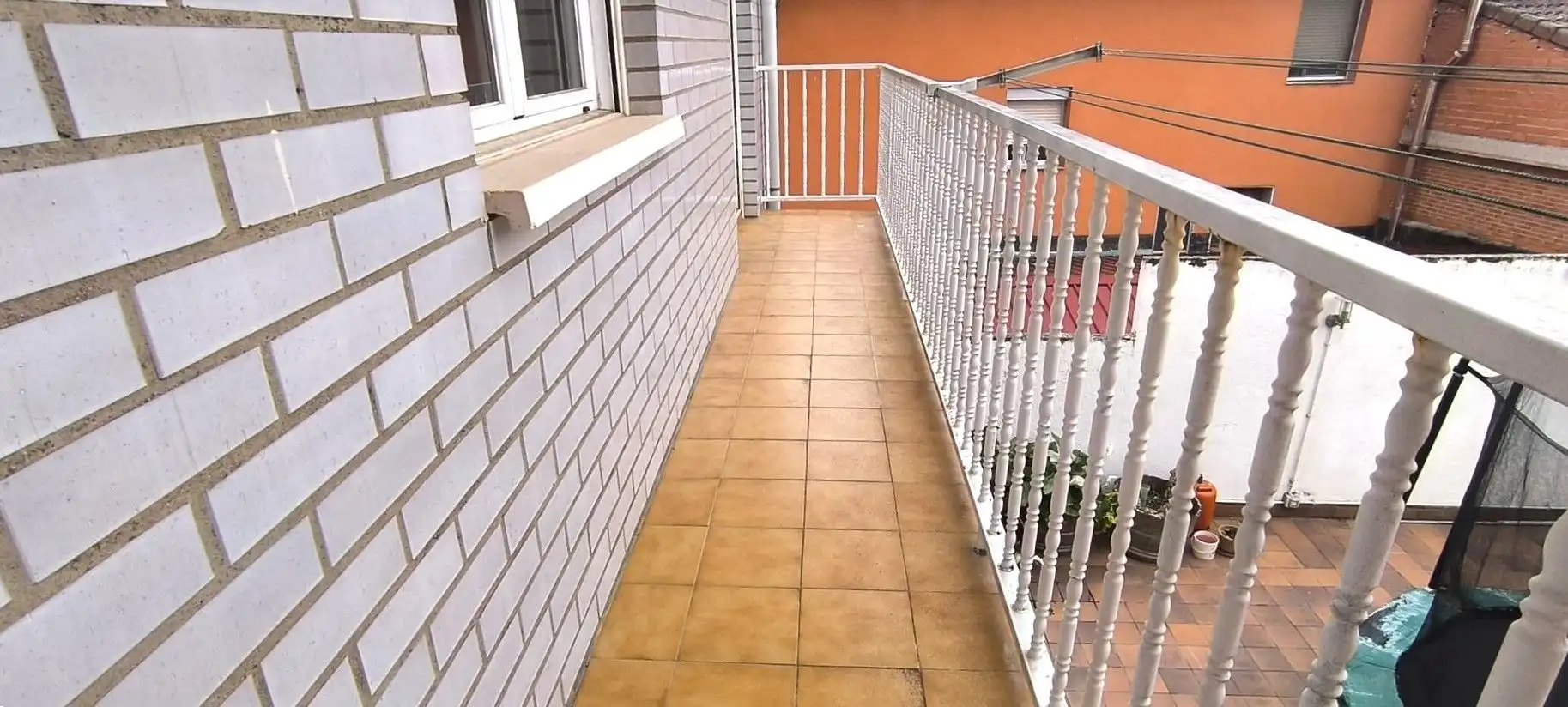 Terraza de Piso en venta en Entrena con Calefacción, Terraza y Trastero
