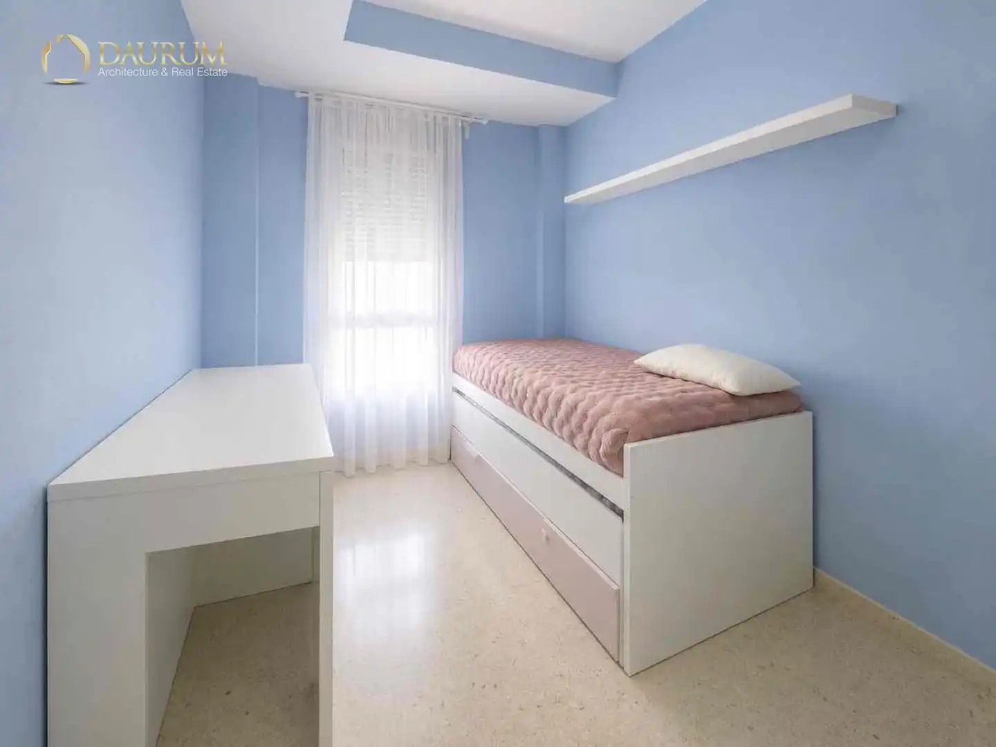 Bedroom of Flat for sale in Sevilla  with Air Conditioner, Heating and Swimming Pool