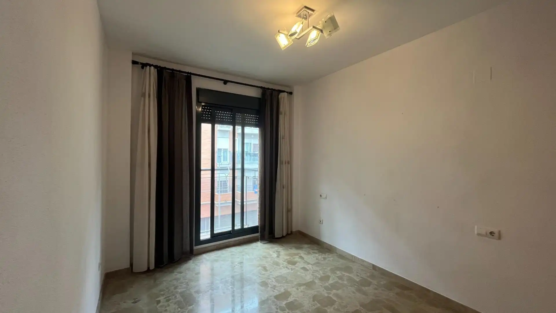 Schlafzimmer von Wohnungen zur Miete in Meliana, Valencia