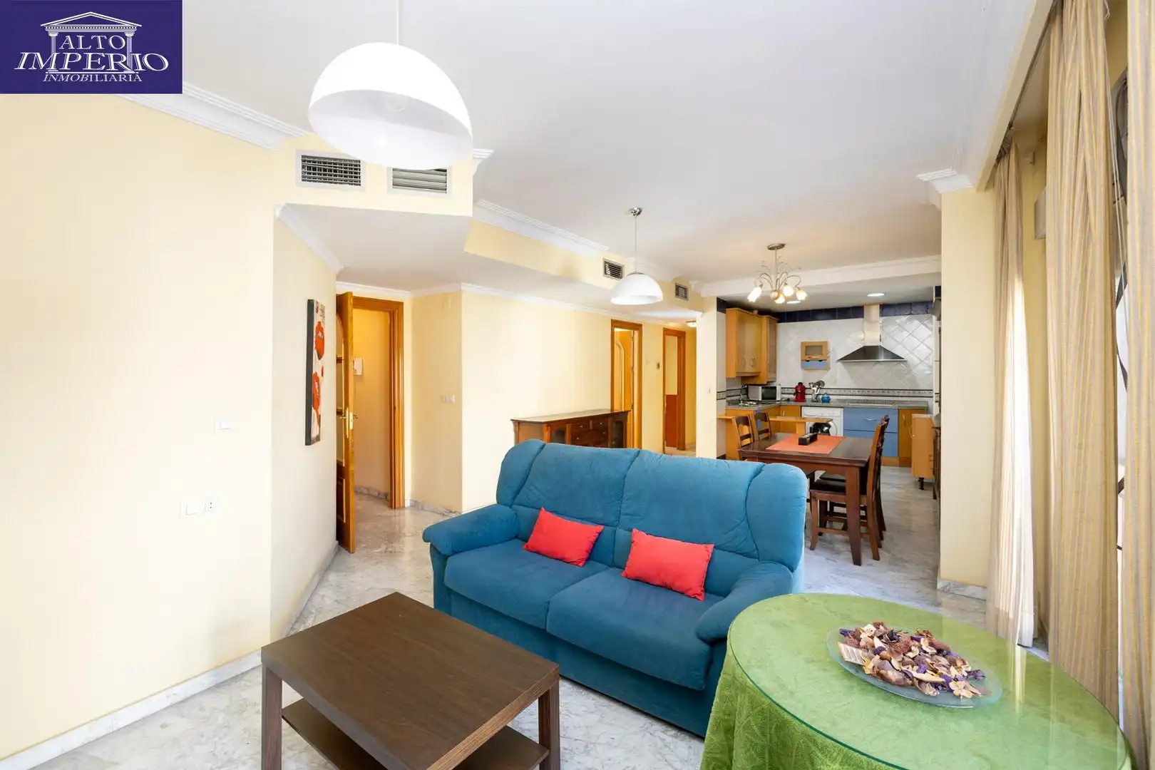 Piso con ascensor en venta en Ronda