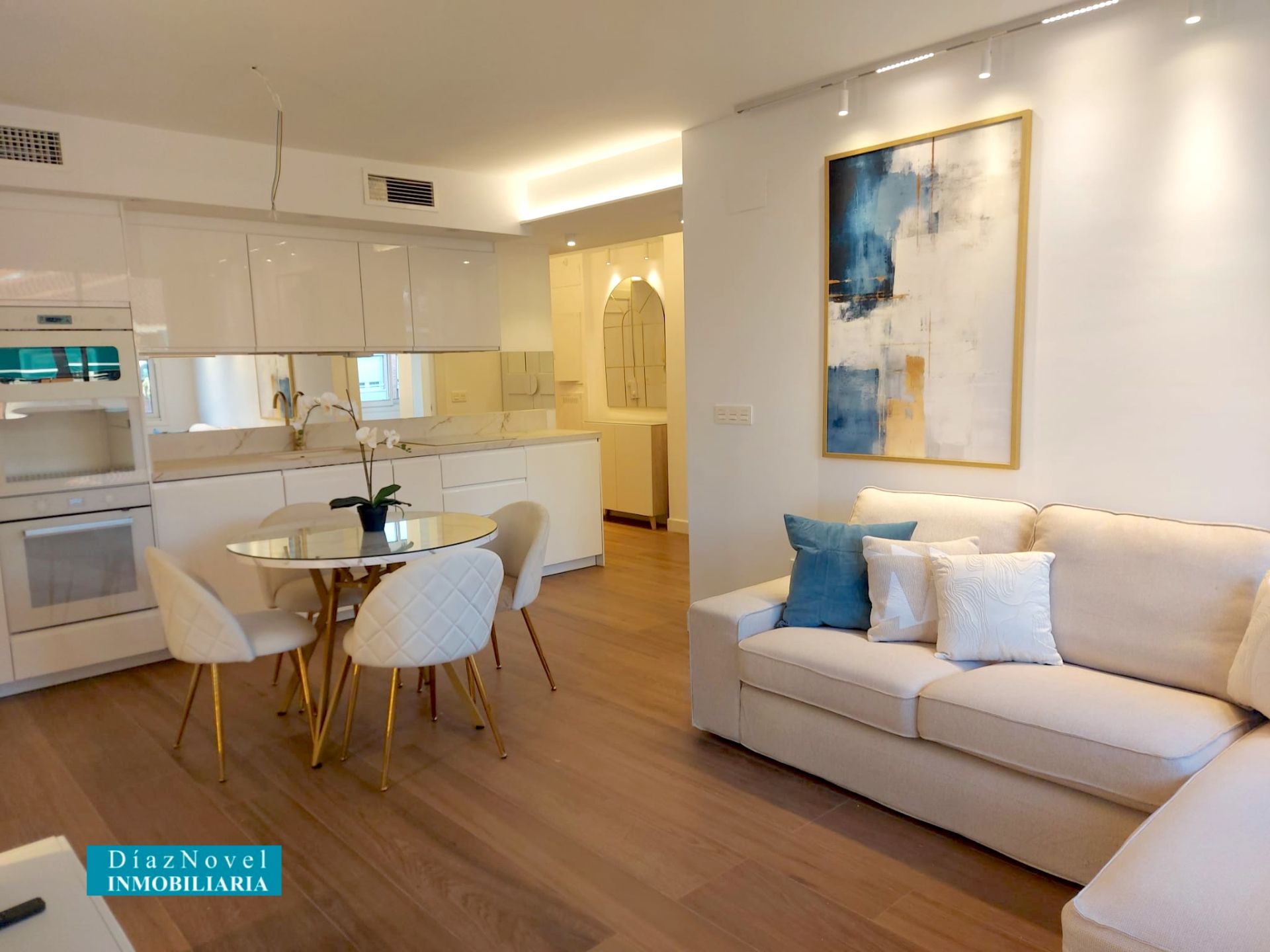 Piso de alquiler en Calle Compositor Ruiz Aznar, 8, Cervantes