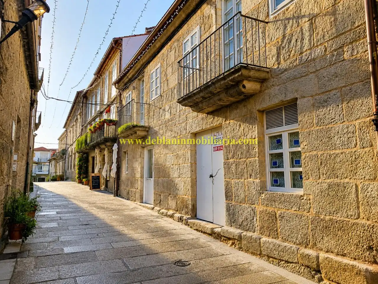 Locale commerciale in affitto a Seijas