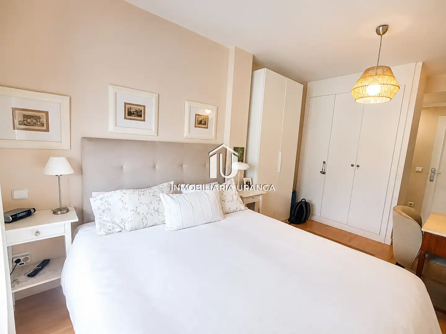 Habitación de Piso en venta en Limpias con Calefacción, Terraza y Piscina comunitaria