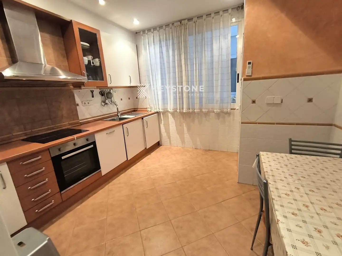 Wohnung zur Miete in CALLE MÉDICO MANERO MOLLÀ, 7, Barrio del Centro