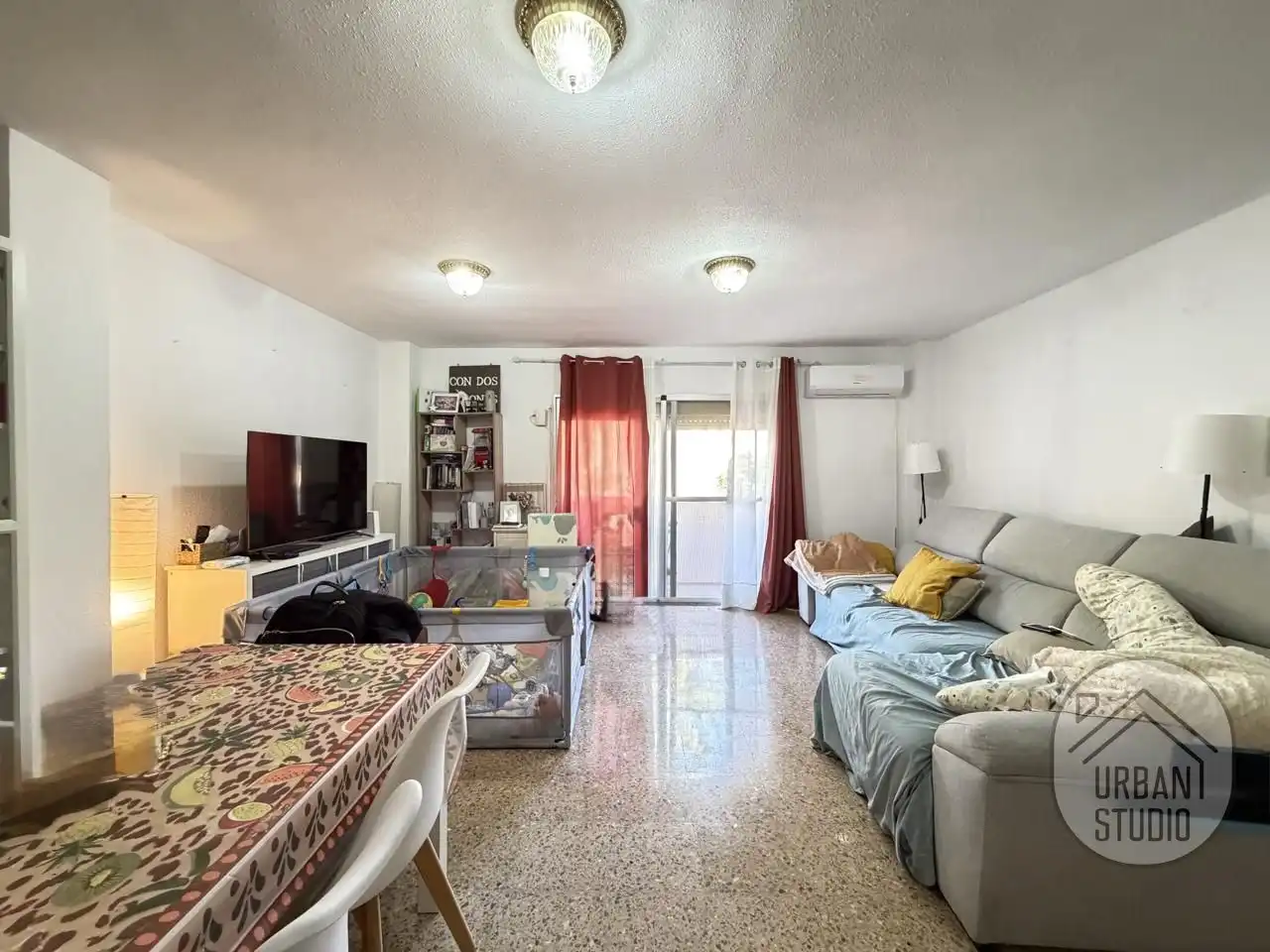 Sala de estar de Piso en venta en Alicante / Alacant con Terraza