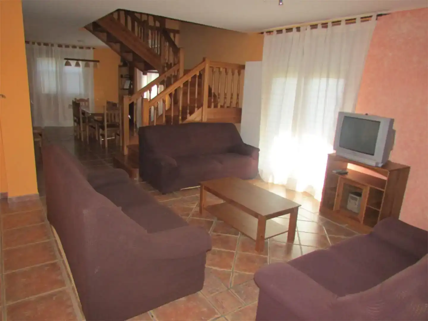 Sala d'estar de Casa o xalet de lloguer en Jaca amb Jardí privat, Parquet i Moblat