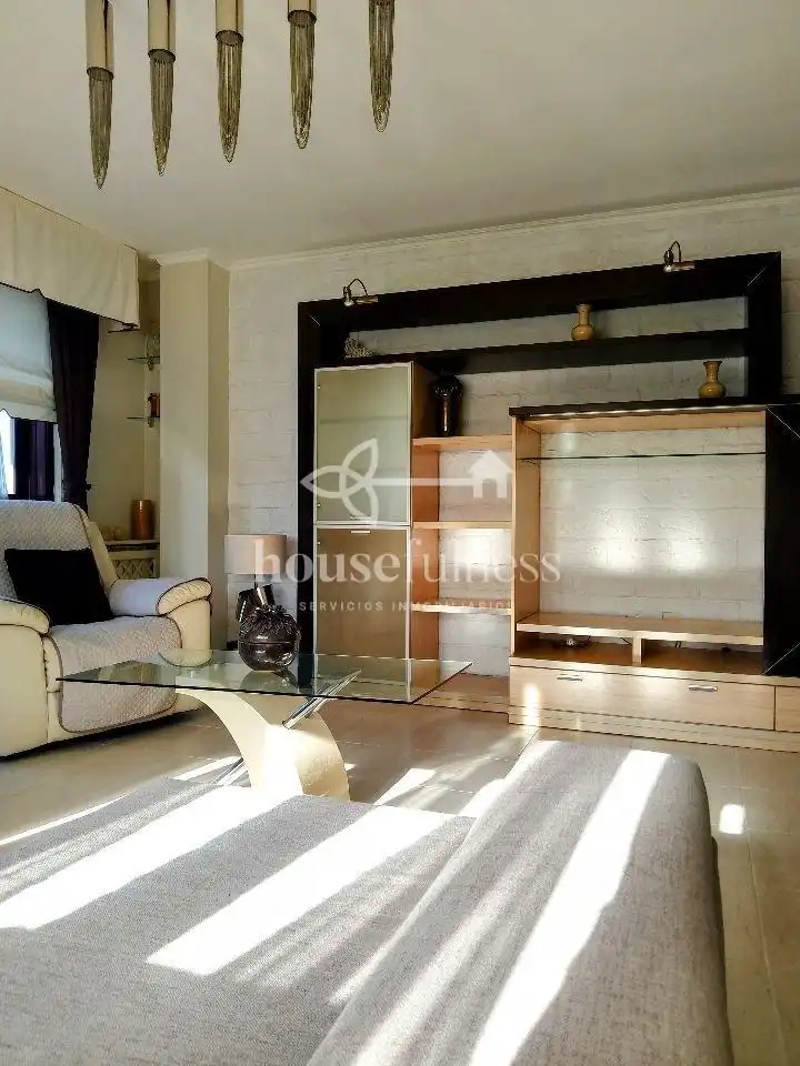 Living room of Duplex for sale in Narón  with Heating, Furnished and Balcony