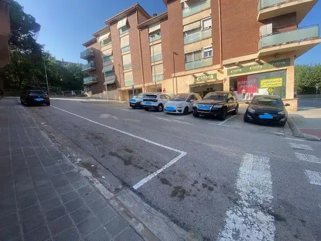 Parkplatz mit Aufzug zum Verkauf in Avinguda Coronel Estrada 134, imagen 3