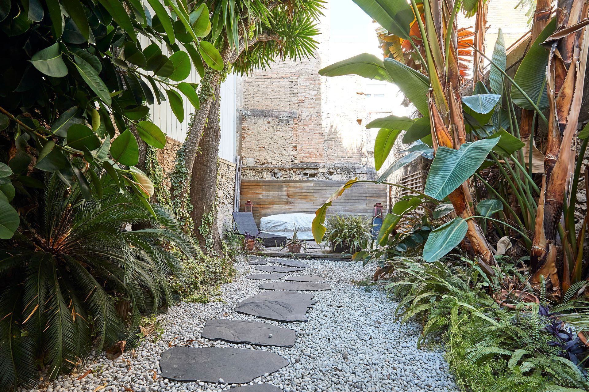 Garden of House or chalet for sale in Badalona  with Air Conditioner, Heating and Private garden