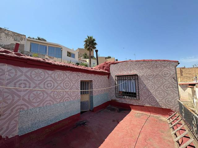 Casa adosada en Venta en Petrer