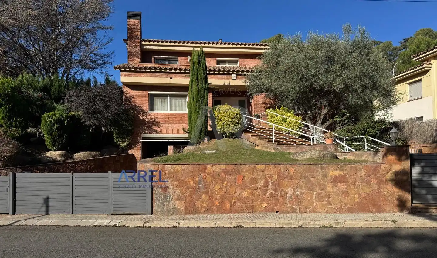 Vista exterior de Casa o chalet en venta en Vallromanes con Jardín privado, Terraza y Piscina