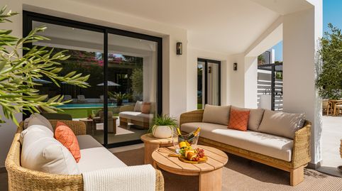 Villa de Lujo Renovada con Vistas Panorámicas al Mar en la Milla de Oro de Marbella, imatge 4