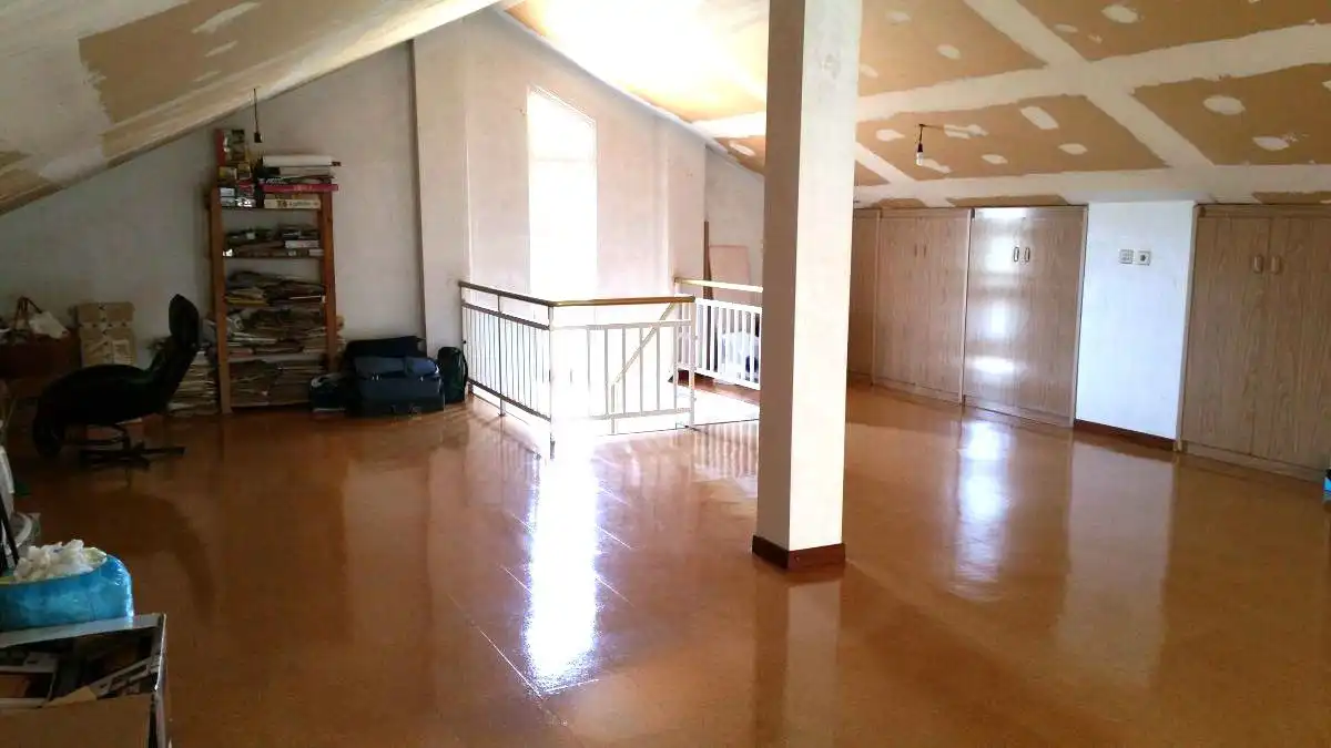Houses for sale in Miranda de Ebro  with Heating, Terrace and Storage room