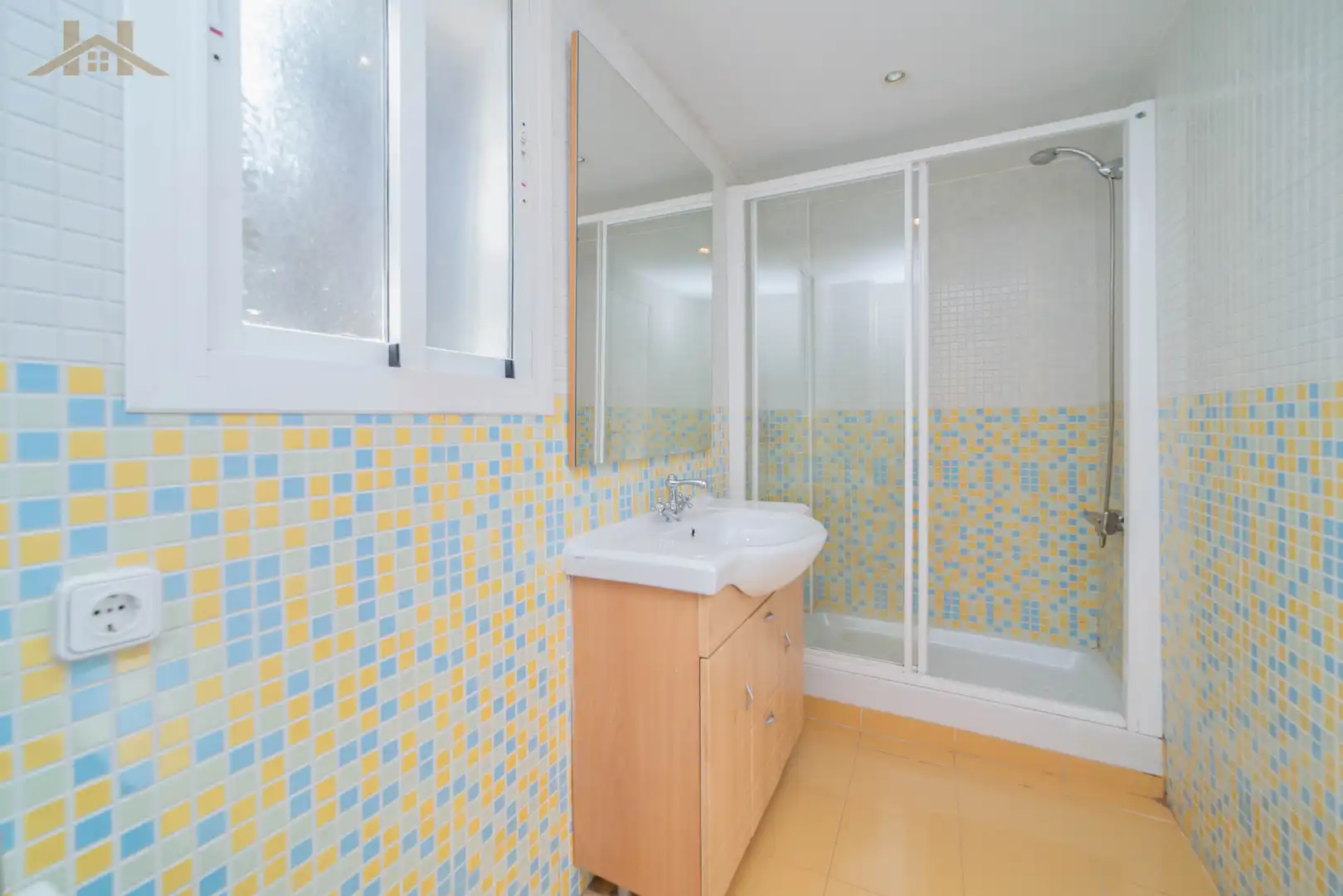 Bathroom of Flat for sale in San Martín de Valdeiglesias  with Air Conditioner, Heating and Terrace