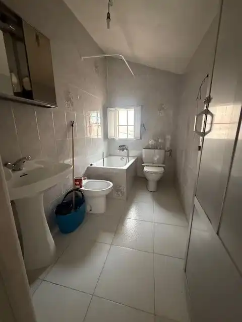 Bathroom of Houses for sale in Peñaranda de Bracamonte  with Storage room