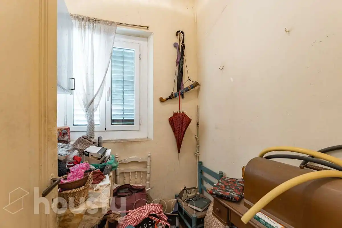 Habitación de Piso en venta en Barcelona con Amueblado
