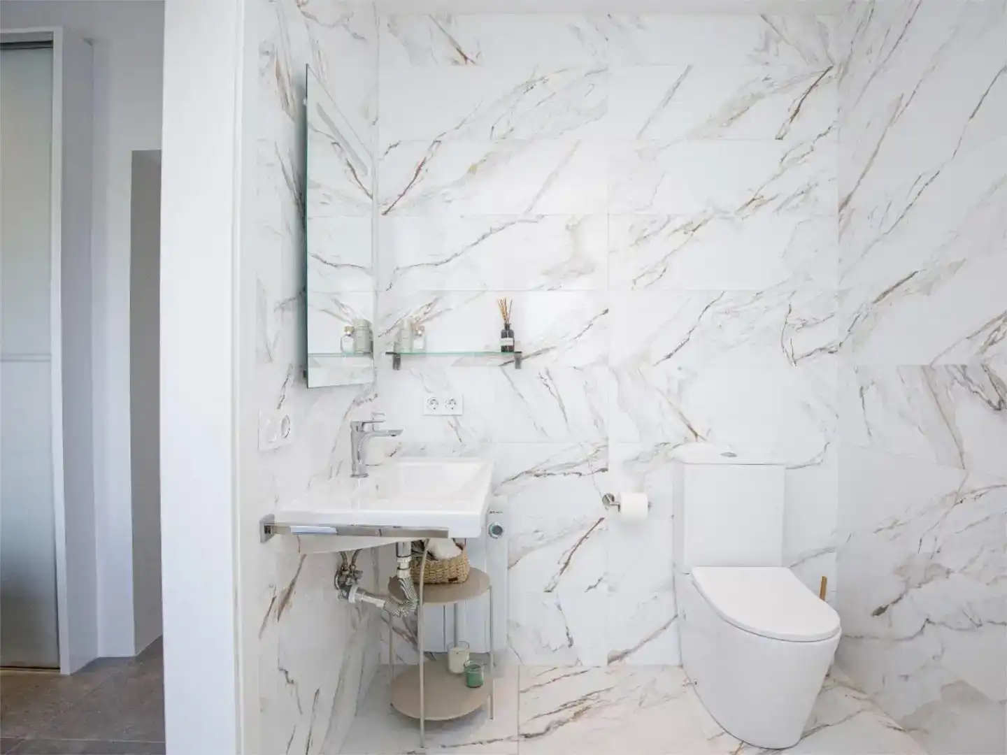 Bathroom of Houses for sale in Empuriabrava  with Air Conditioner, Swimming Pool and Balcony
