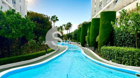Foto 2 de Planta baixa en venda a De Ramón Gómez de la Serna, Playa de la Fontanilla, Marbella