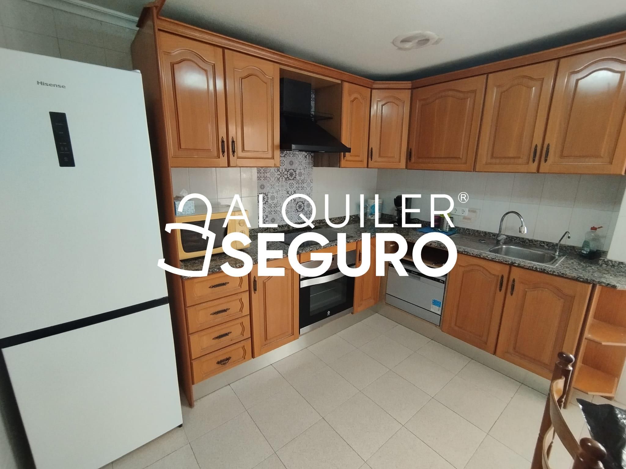 Kitchen of Flat to rent in Elche / Elx  with Air Conditioner, Terrace and Furnished