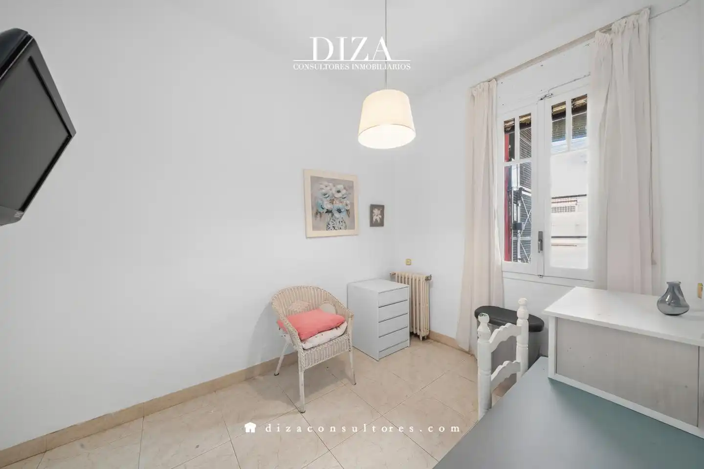 Exterior view of Attic for sale in Madrid  with Air Conditioner, Heating and Parquet flooring