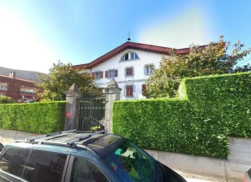 Piso en venta en Barrio BO MIOÑO 48