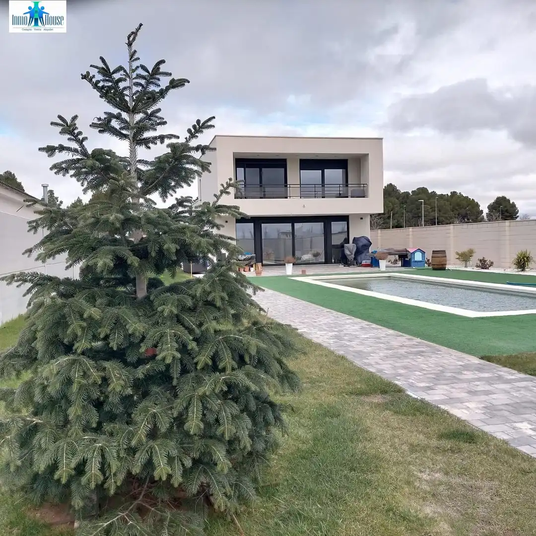 Xalet amb terrassa en venda a Pedanías - Extrarradio, imagen 5