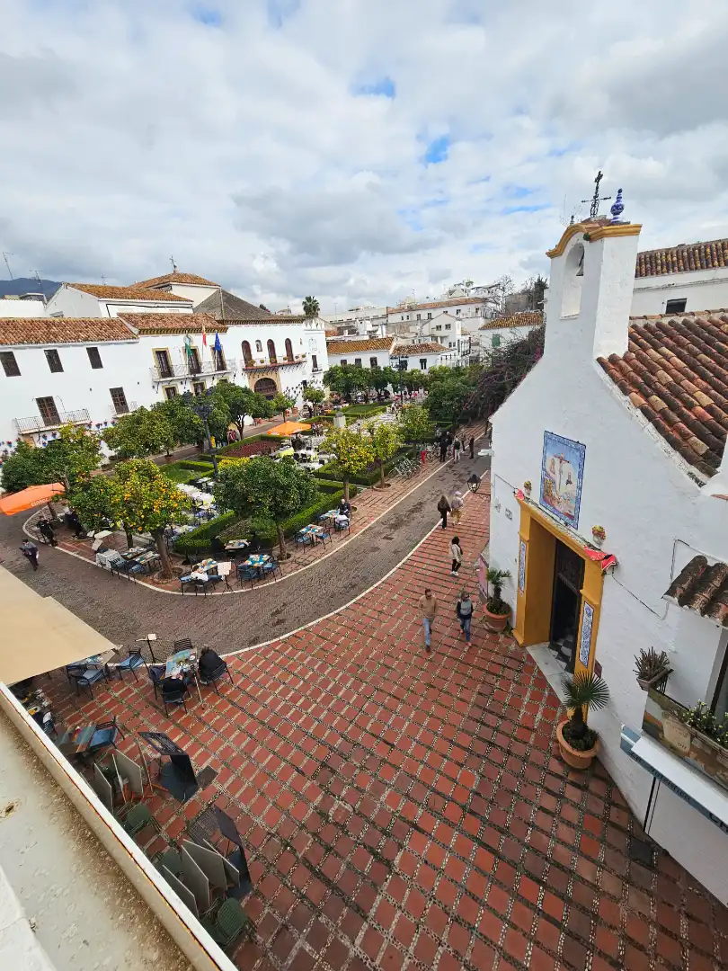 Local comercial en alquiler en Plaza de los Naranjos 8, imagen 8