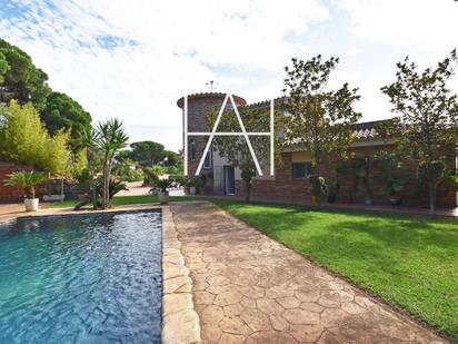 Jardí de Casa o xalet en venda en Sant Pol de Mar amb Aire condicionat, Calefacció i Terrassa
