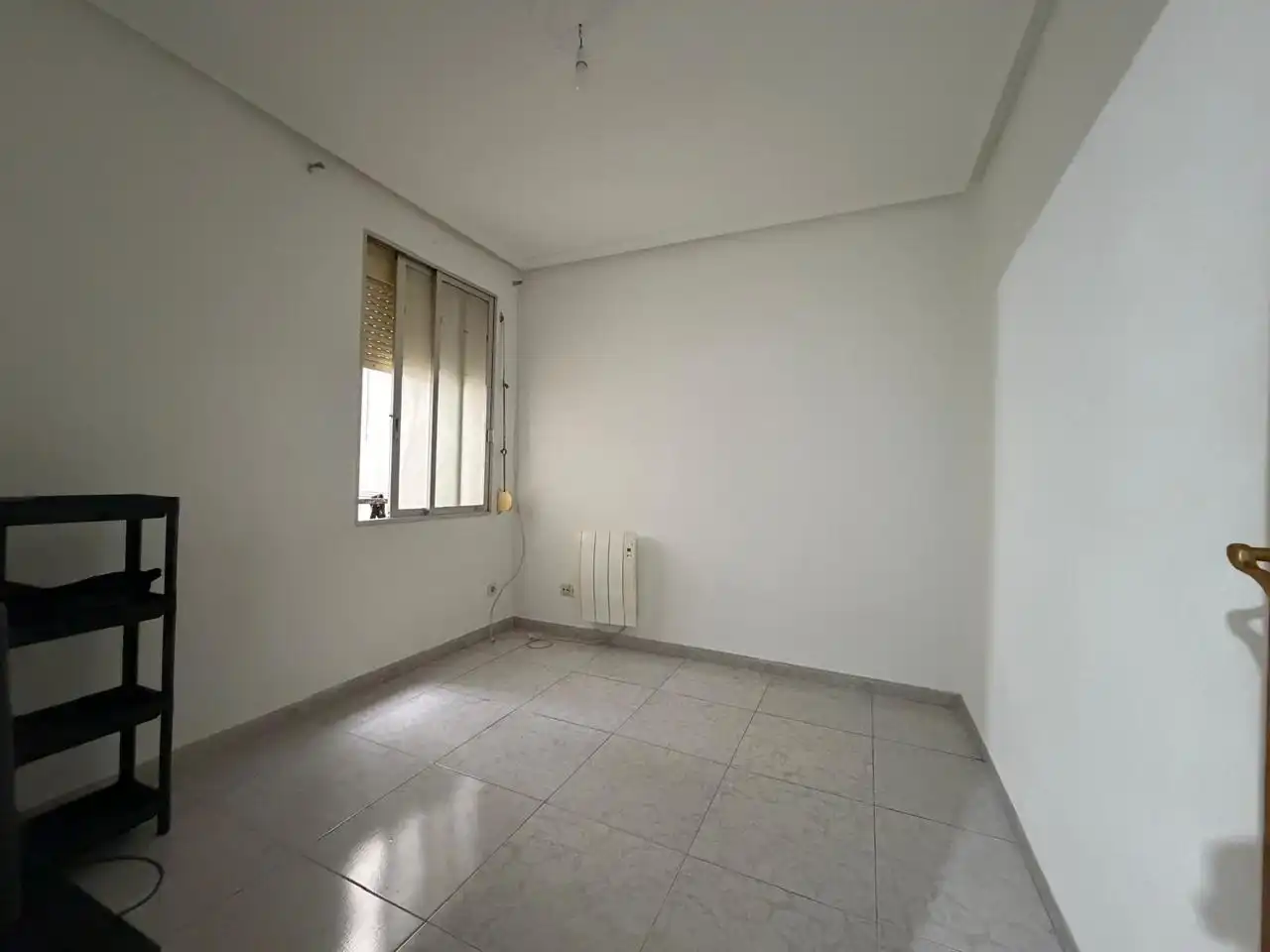 Schlafzimmer von Wohnung zum Verkauf in Madrid mit Möbliert