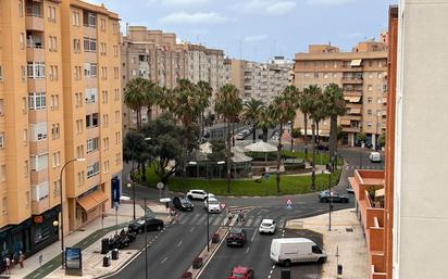 Vista exterior de Pis en venda en San Fernando amb Balcó