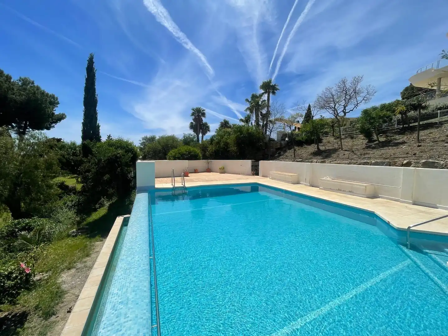 Swimming pool of Houses for sale in Benalmádena  with Air Conditioner, Heating and Private garden