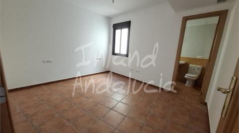 Foto 5 de Apartament en venda a Alcaucín, Málaga