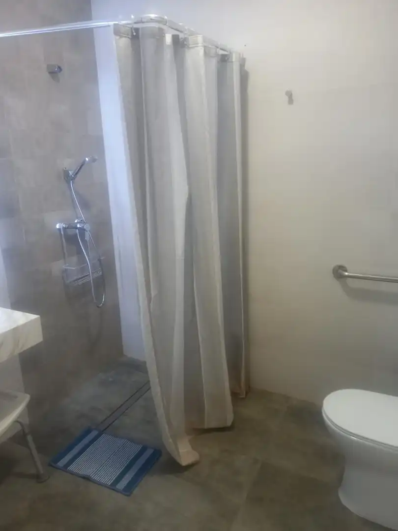 Baño de Piso en venta en Valencia con Aire acondicionado