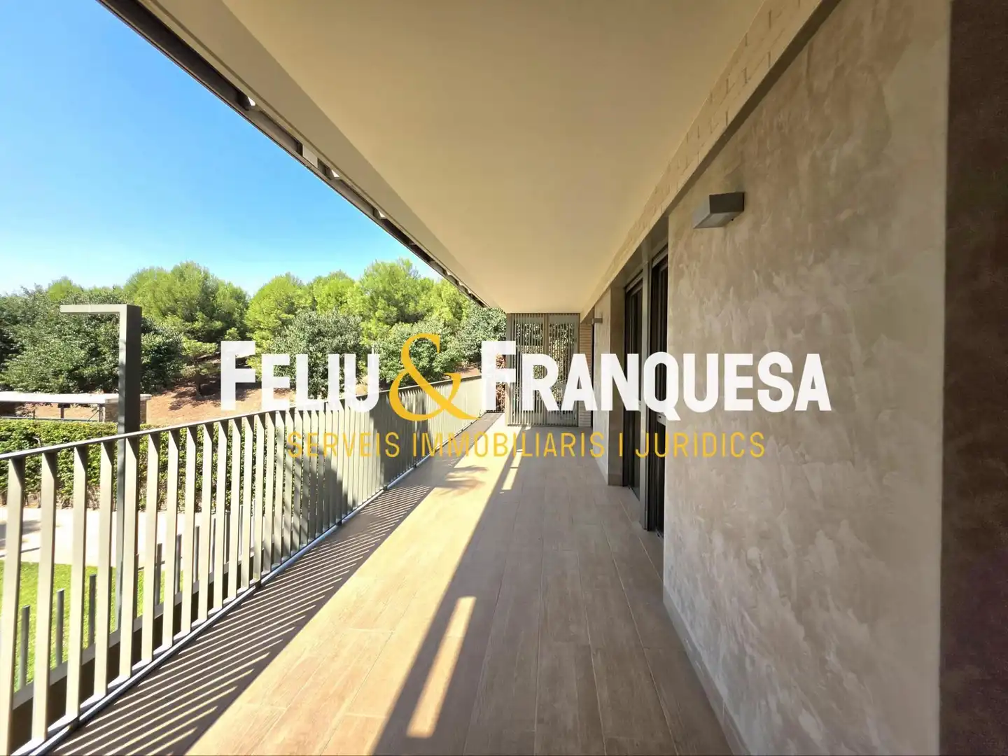 Terraza de Piso en venta en Sant Cugat del Vallès con Calefacción, Jardín privado y Terraza