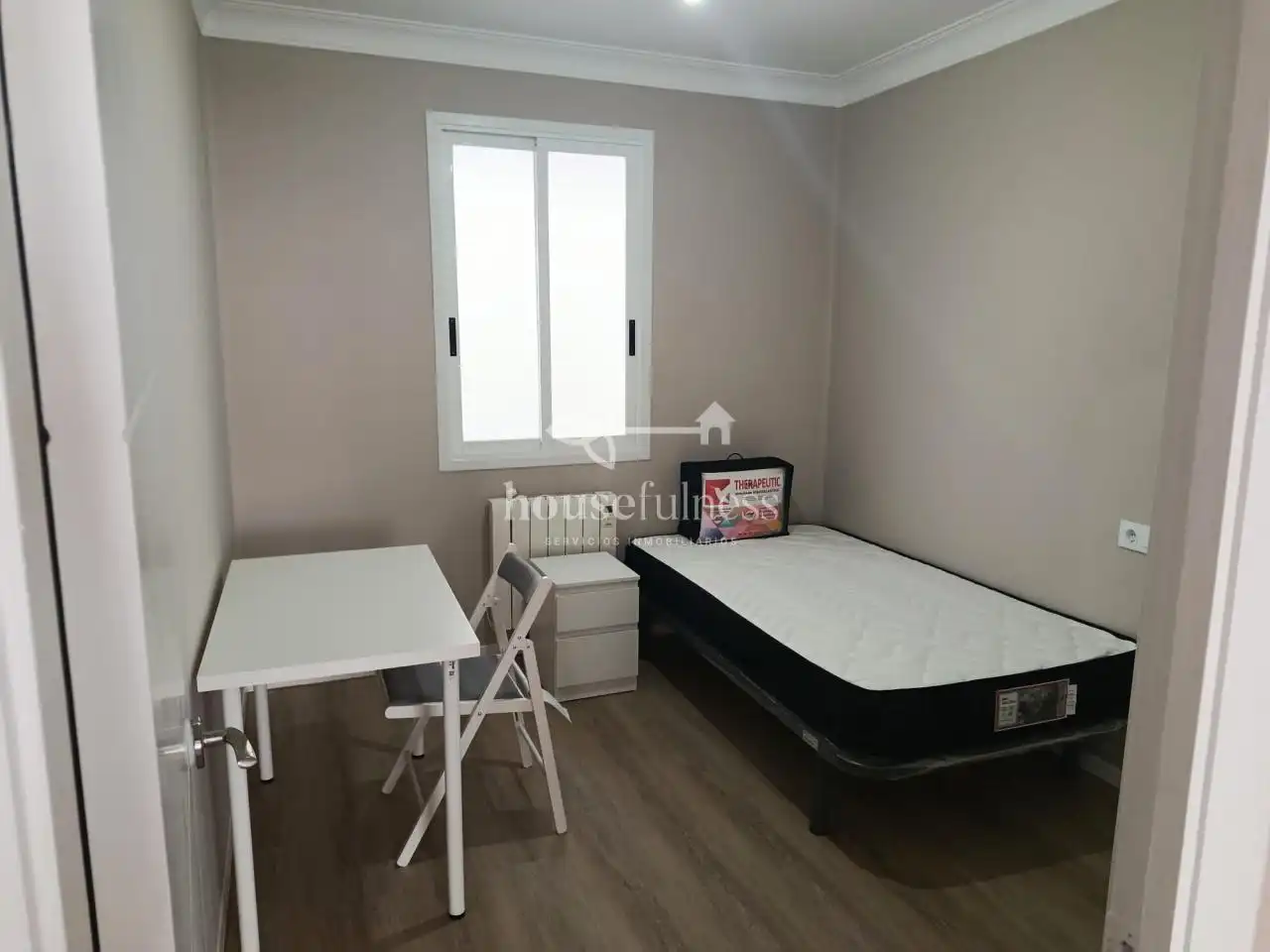 Habitación de Piso de alquiler en Ferrol con Calefacción, Terraza y Amueblado