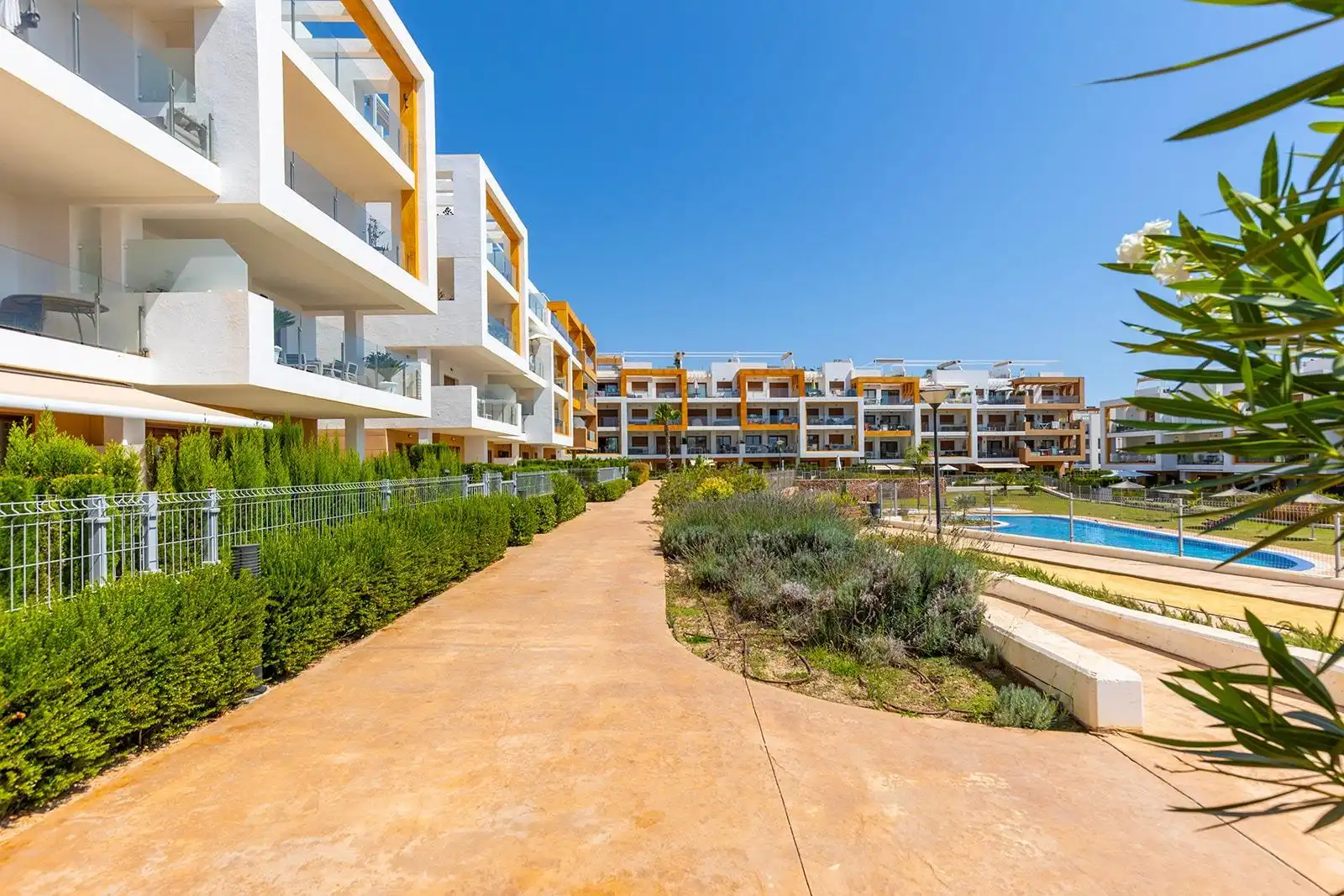Apartament amb piscina en venda a Orihuela Costa, imagen 28