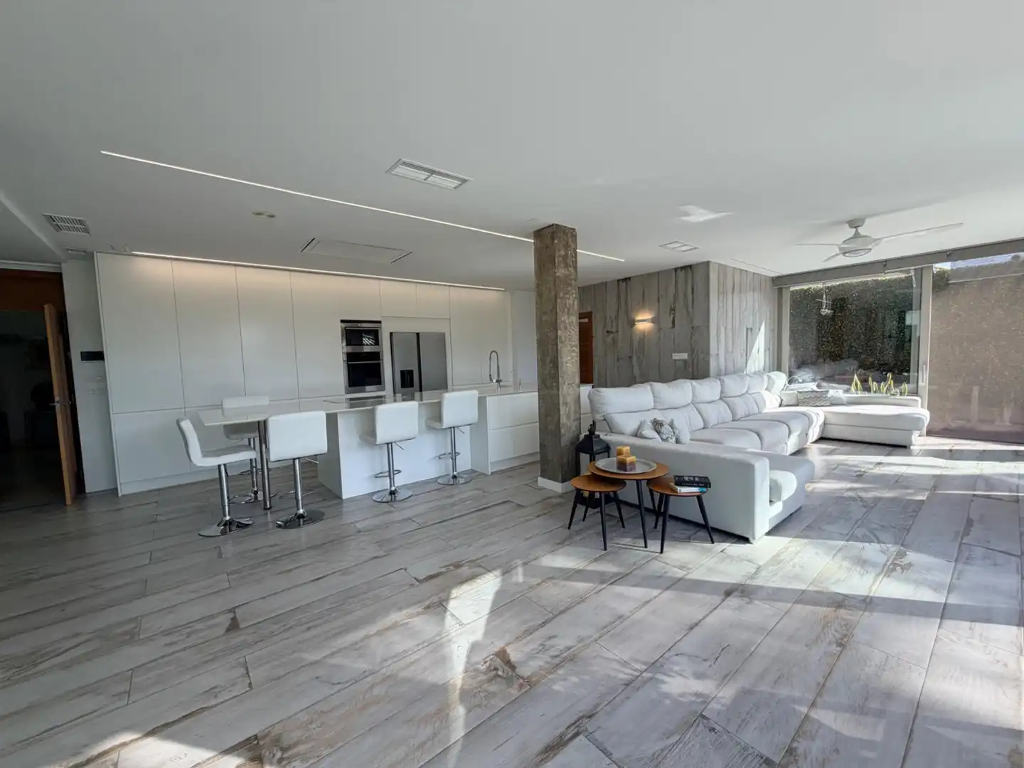 Sala de estar de Casa o chalet de alquiler en Elche / Elx con Aire acondicionado, Calefacción y Jardín privado