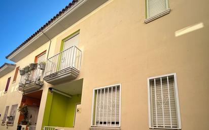 Exterior view of Single-family semi-detached for sale in Navalagamella  with Heating and Terrace