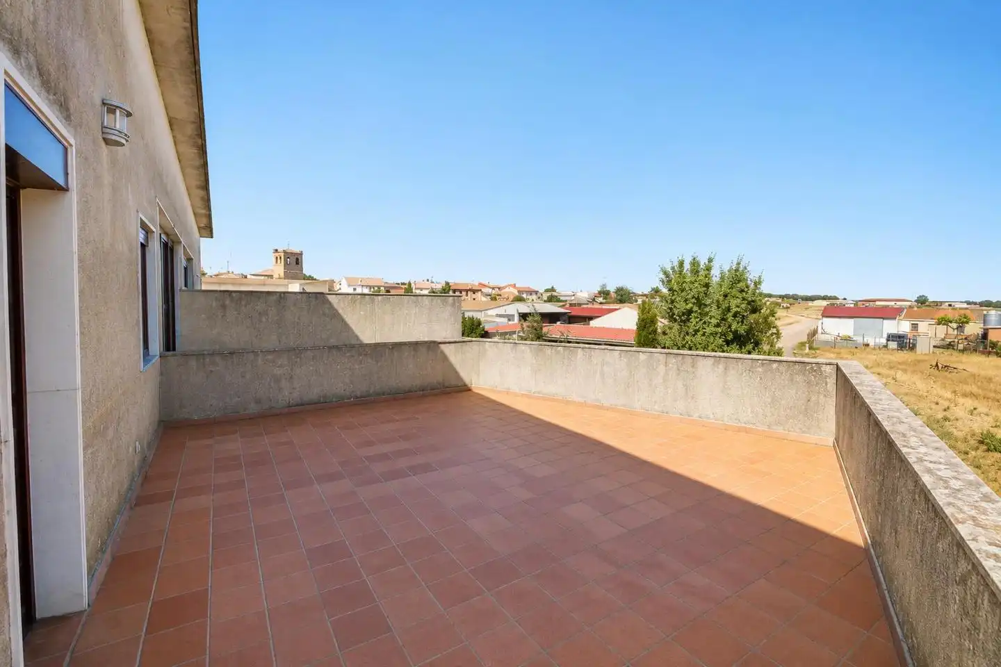 Terraza de Casa o chalet en venta en Alcazarén con Calefacción, Jardín privado y Trastero