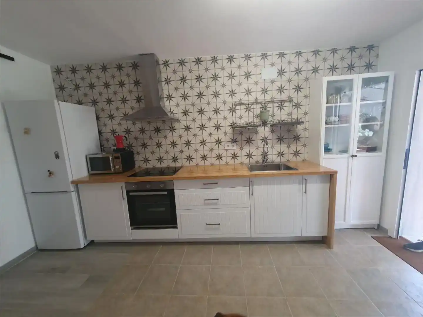 Küche von Wohnung zum Verkauf in Casas de Millán mit Schwimmbad