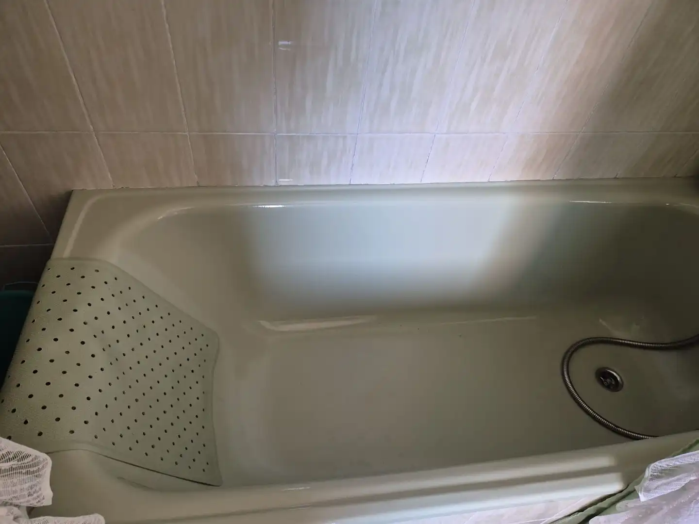 Bathroom of Flat for sale in Aller  with Terrace, Storage room and Swimming Pool