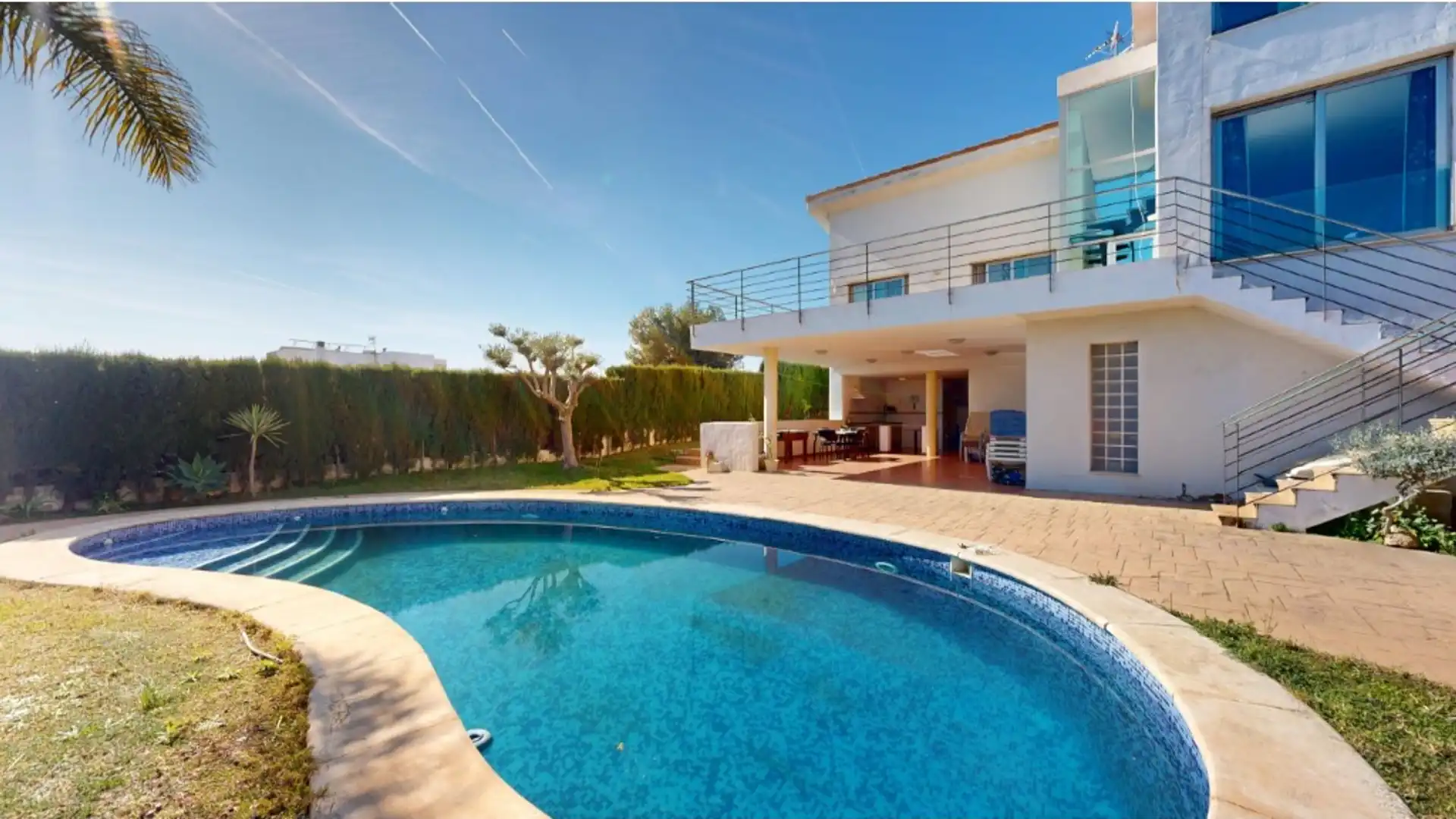 Swimming pool of Houses for sale in Godella