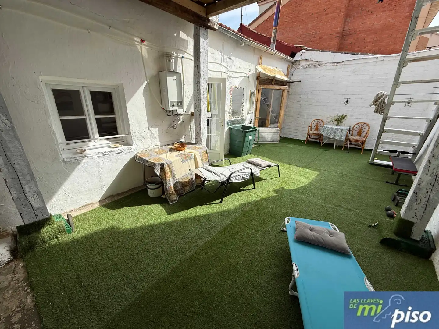 Terrassa de Casa o xalet en venda en Valladolid amb Calefacció, Jardí privat i Parquet